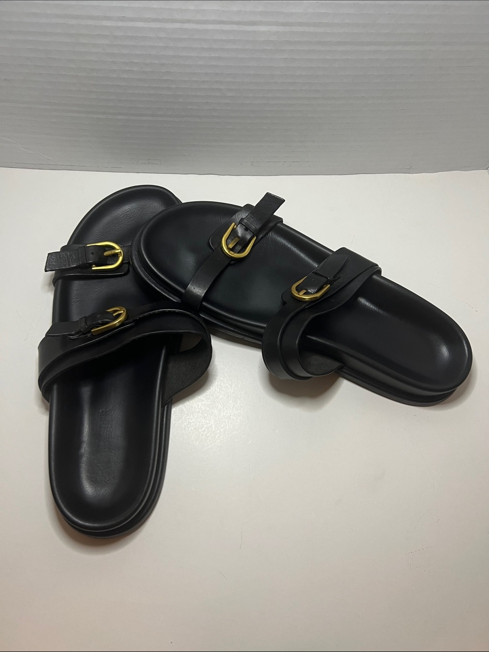 Steve Madden Zina Black Leather Double Strap Buckle Slide Sandals Size 8 Casual
